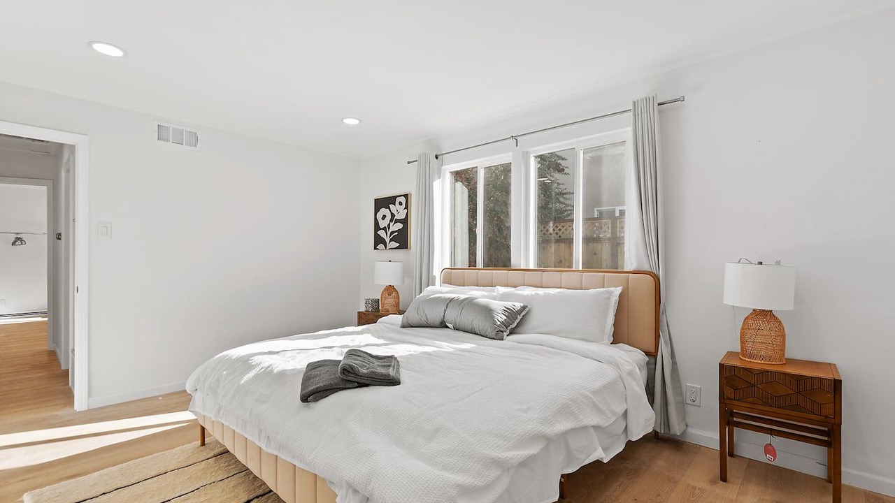 Photo of Bedroom in Redwood City