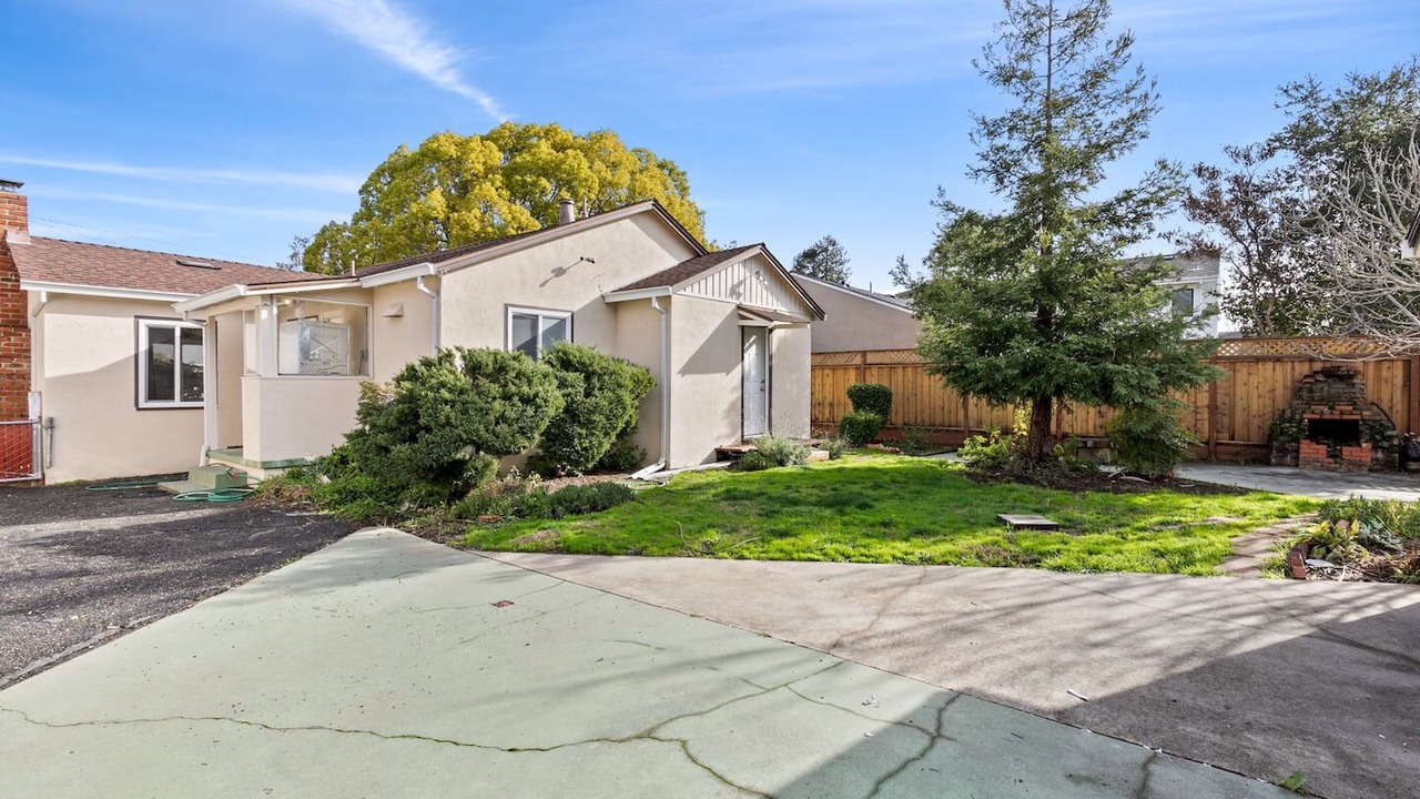 Photo of Outdoor in Redwood City