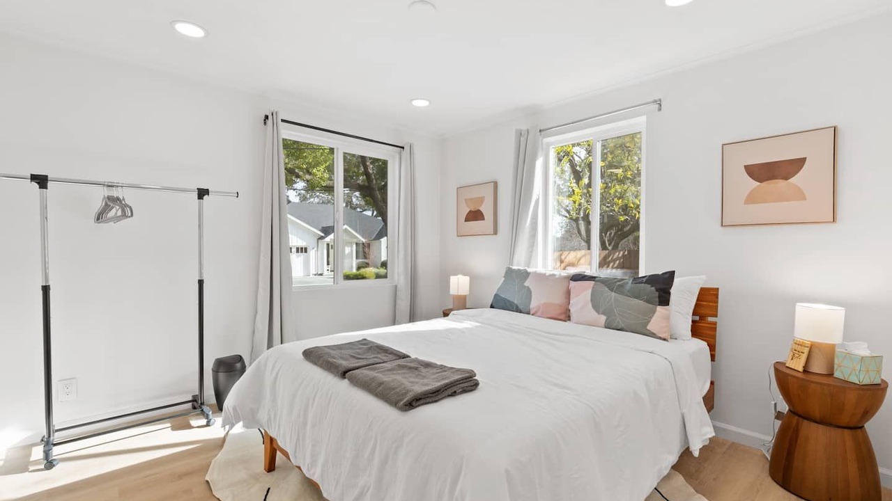 Photo of Bedroom in Redwood City