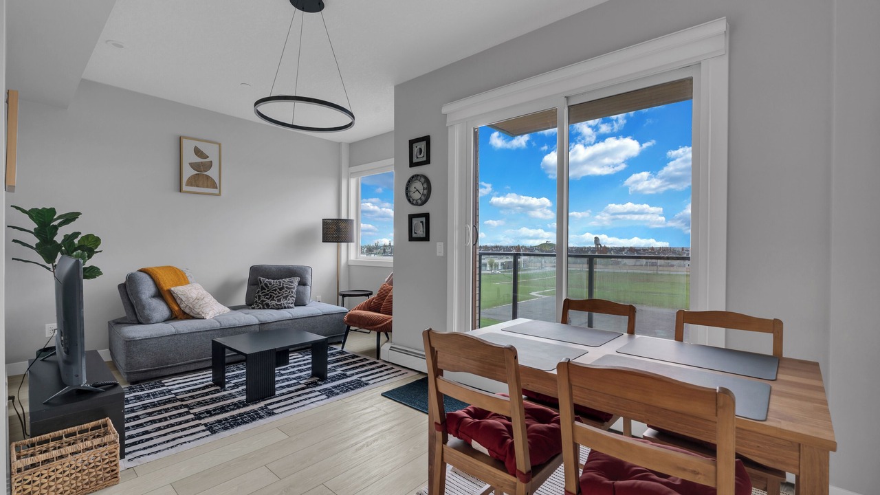 Photo of Livingroom in West Springs