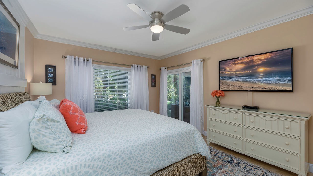 Photo of Bedroom in West Bay
