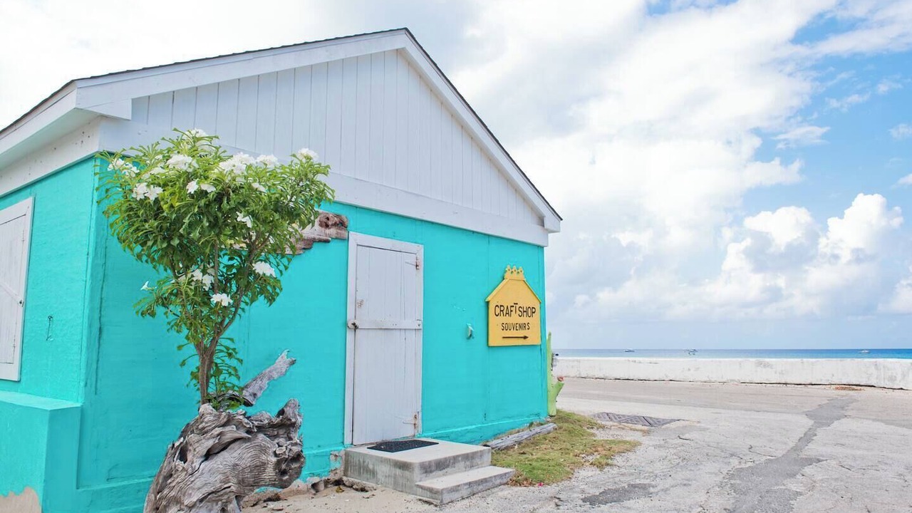 Photo of Outdoor in West Bay