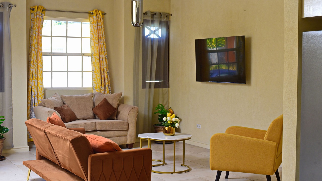 Photo of Livingroom in Bayville