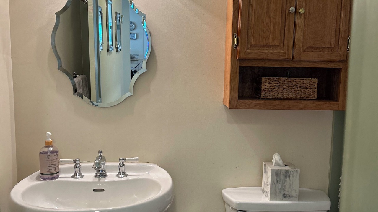 Photo of Bathroom in Old Lyme