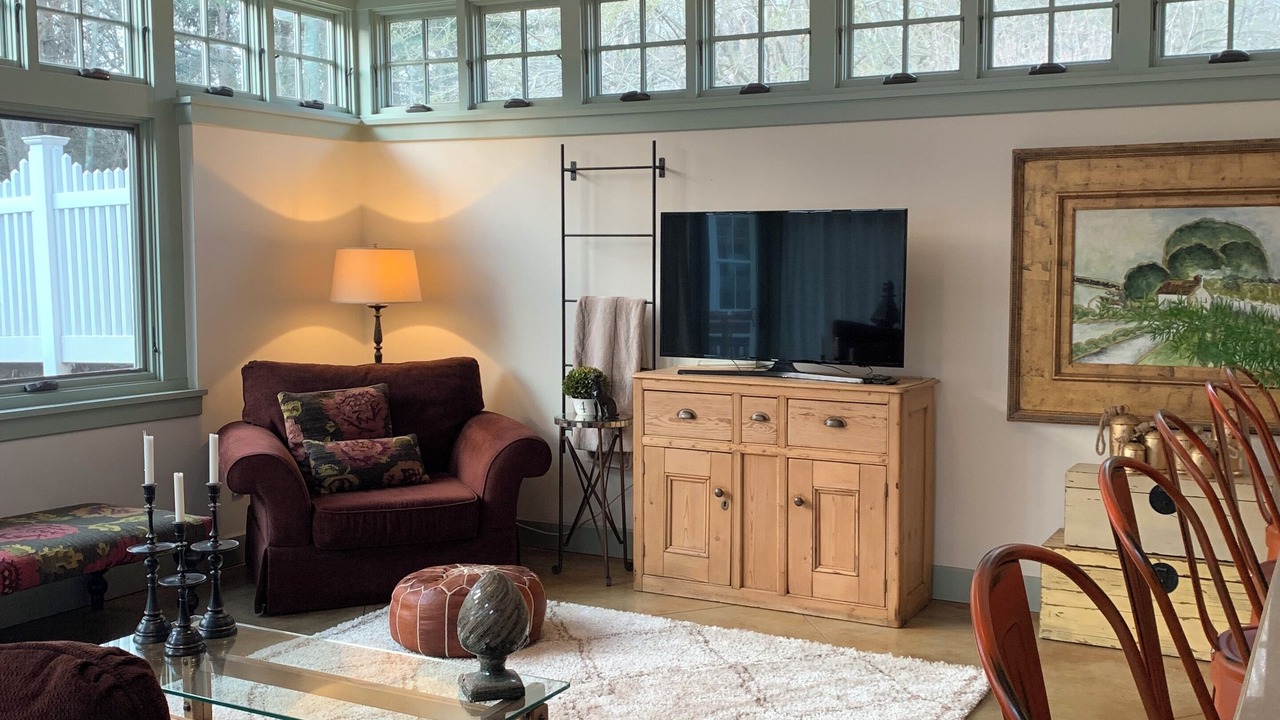 Photo of Livingroom in Old Lyme