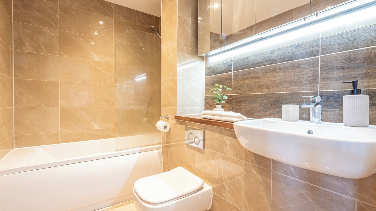 Photo of Bathroom in Failsworth
