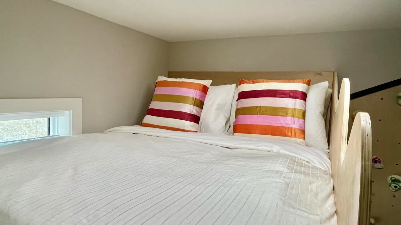 Photo of Bedroom in Harvie Heights