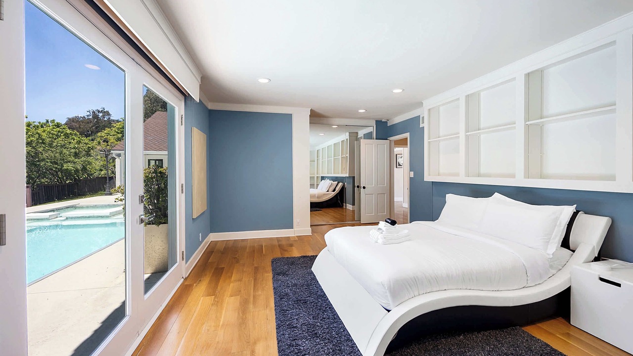 Photo of Bedroom in Beverly Hills