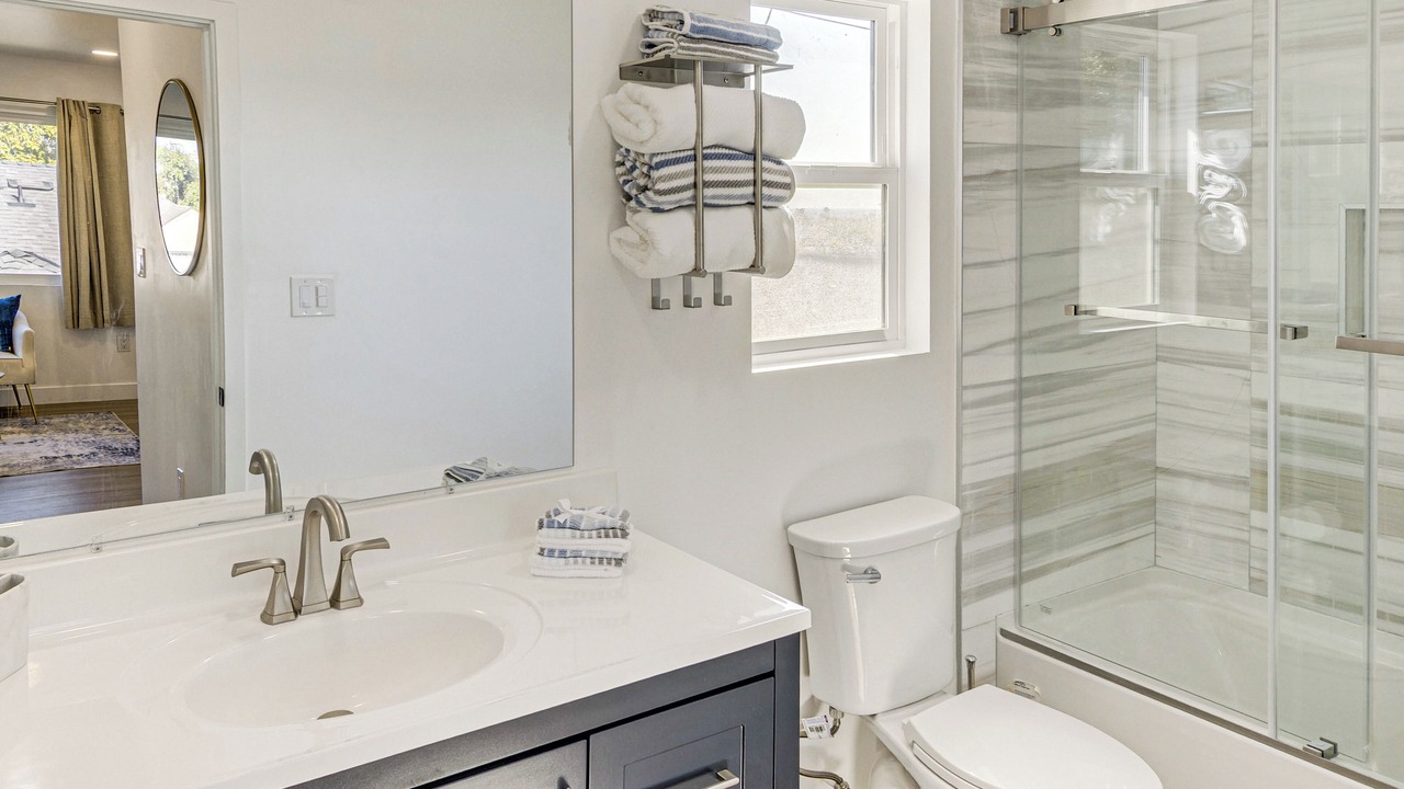 Photo of Bathroom in View Park-Windsor Hills