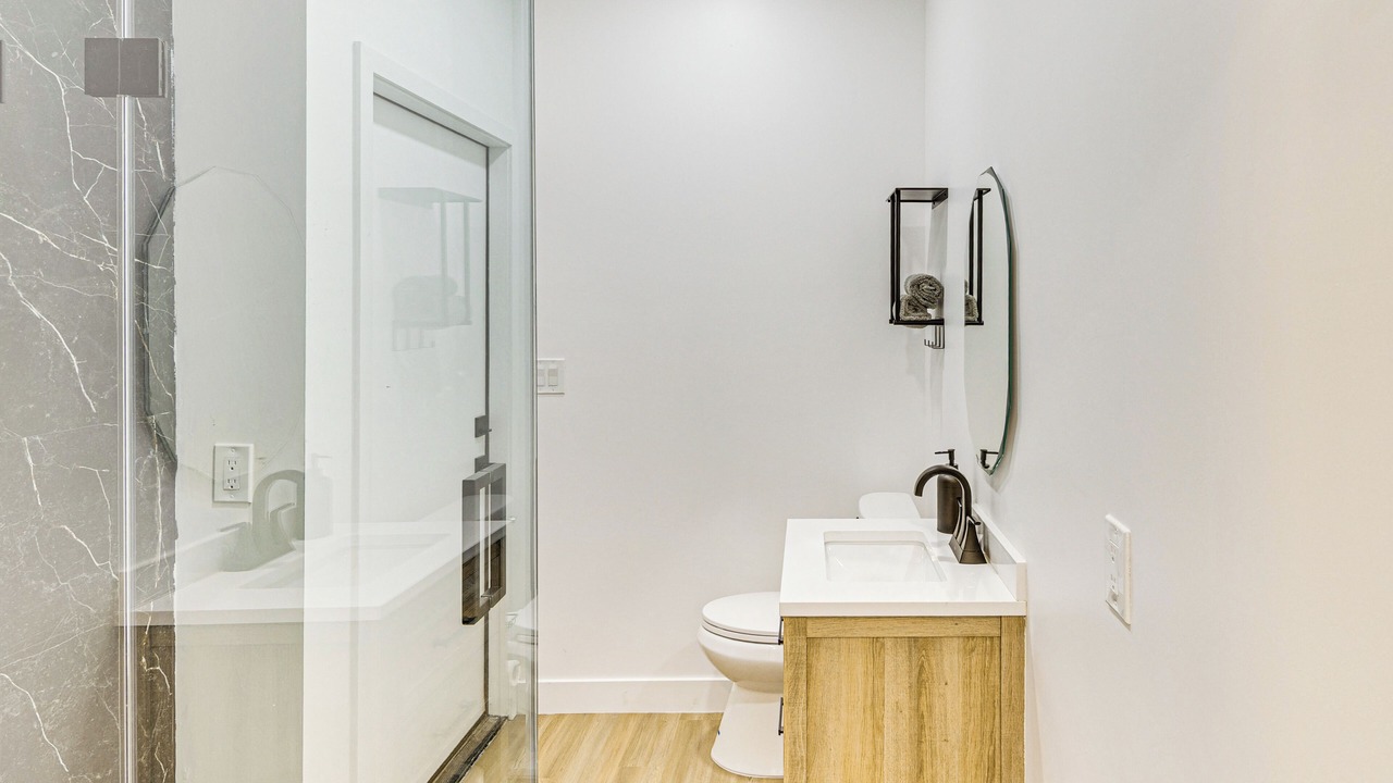 Photo of Bathroom in View Park-Windsor Hills