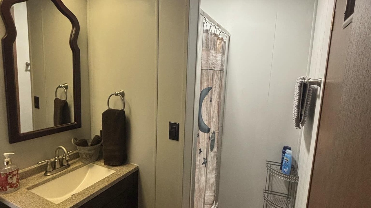 Photo of Bathroom in Hulett