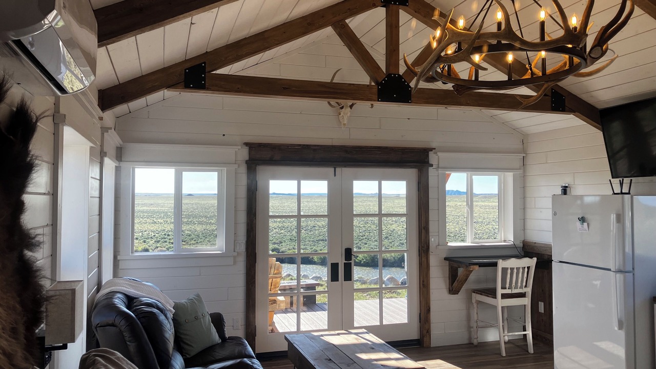 Photo of Livingroom in Clark