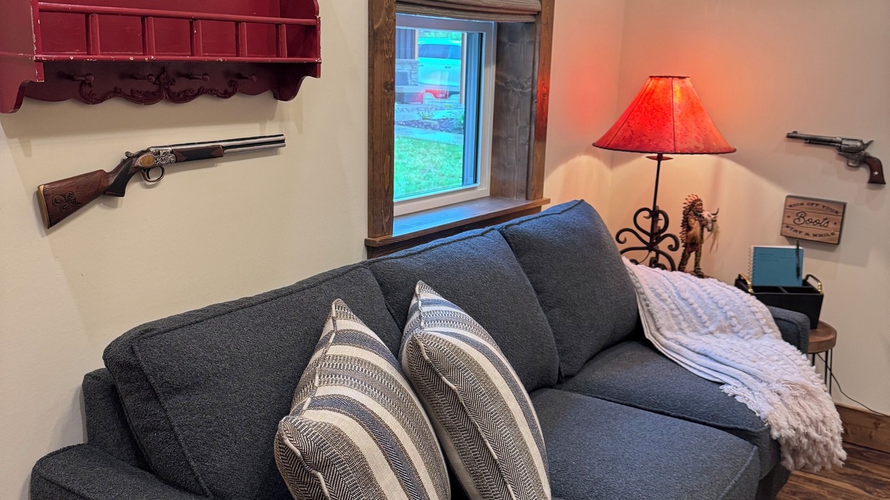 Photo of Livingroom in Newaygo