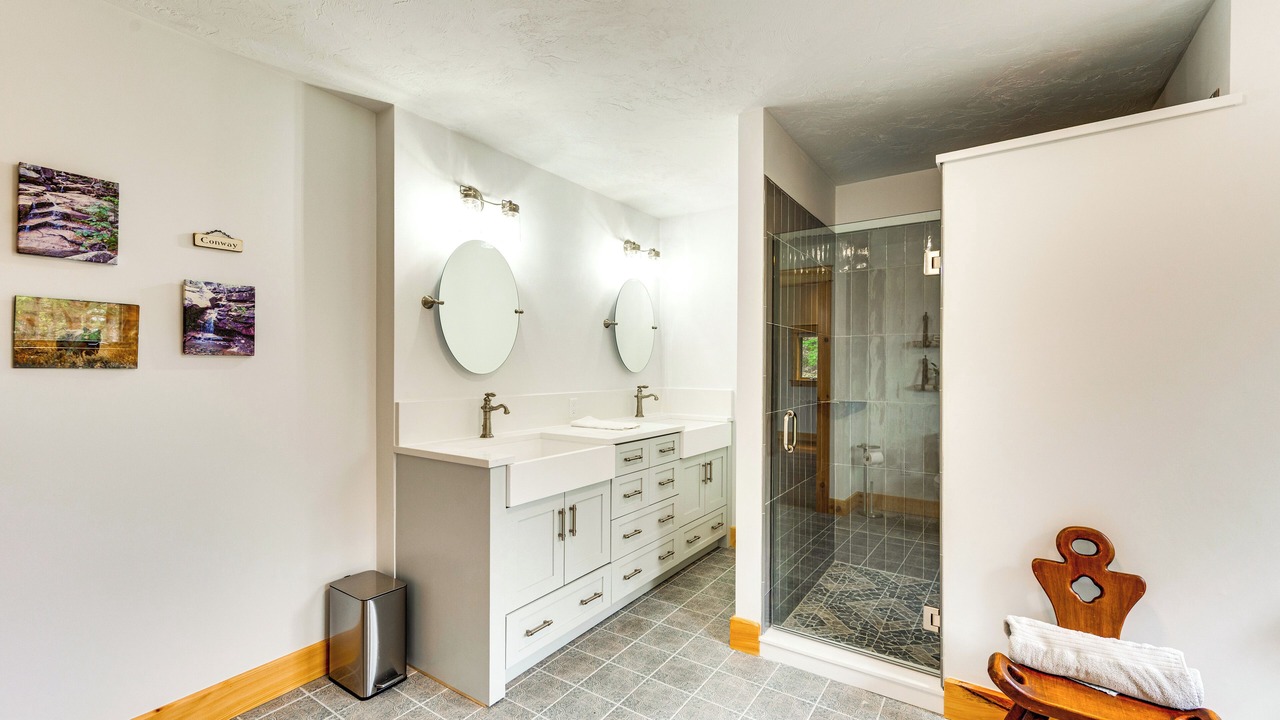 Photo of Bathroom in Conway