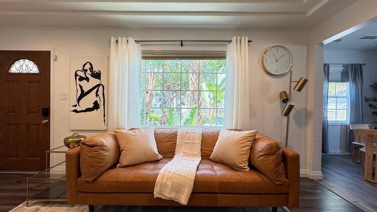 Photo of Livingroom in View Park-Windsor Hills
