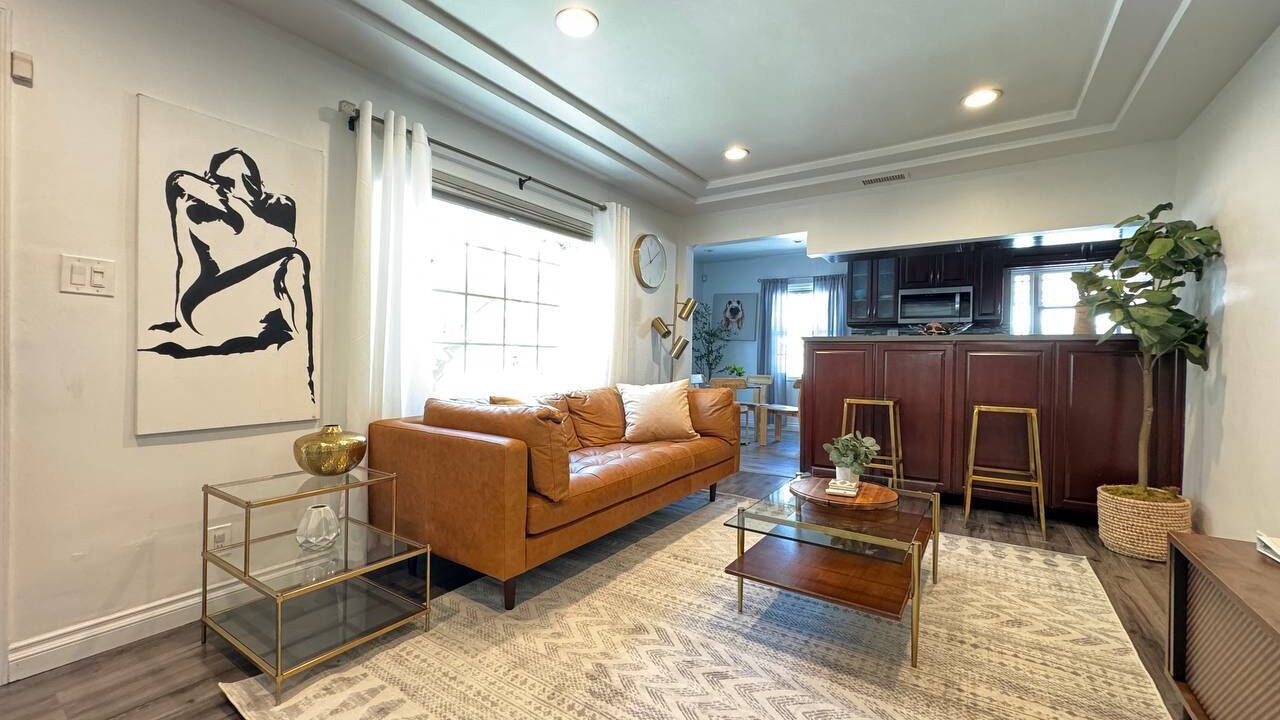 Photo of Livingroom in View Park-Windsor Hills