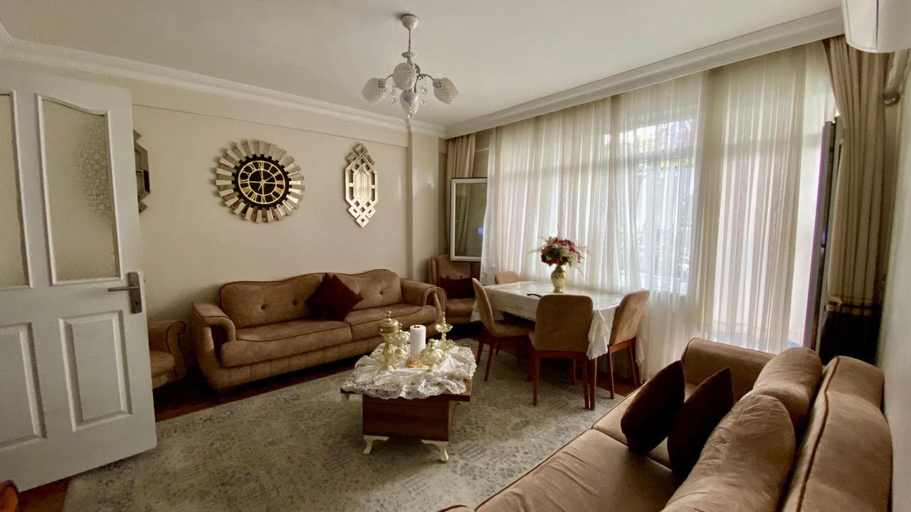 Photo of Livingroom in Topkapi