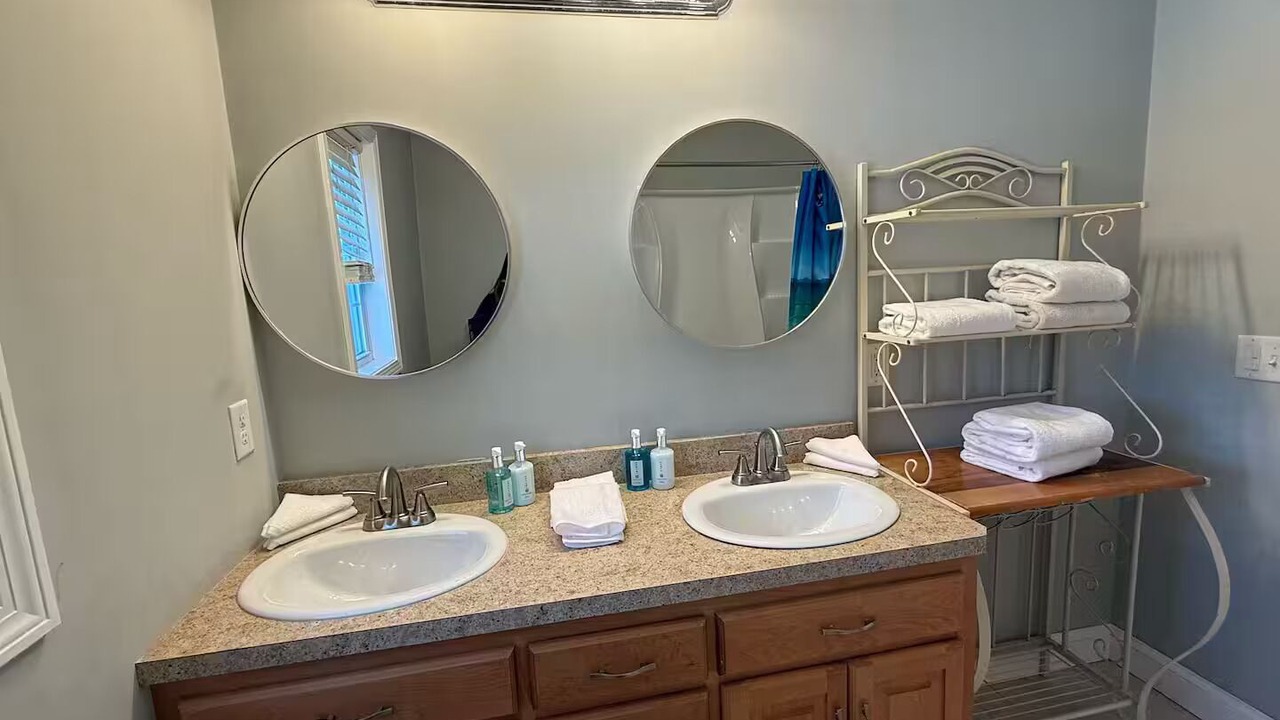 Photo of Bathroom in Montville