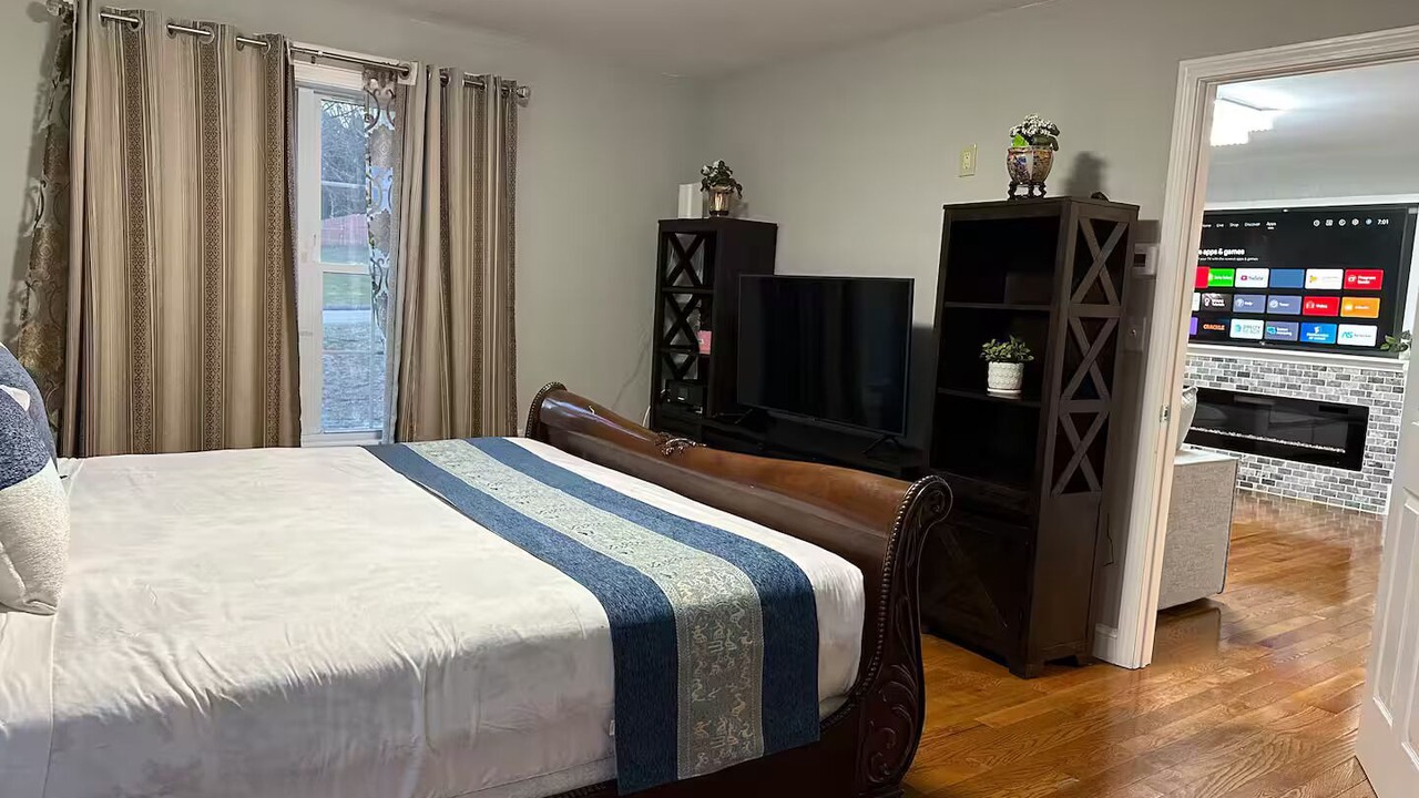 Photo of Bedroom in Montville