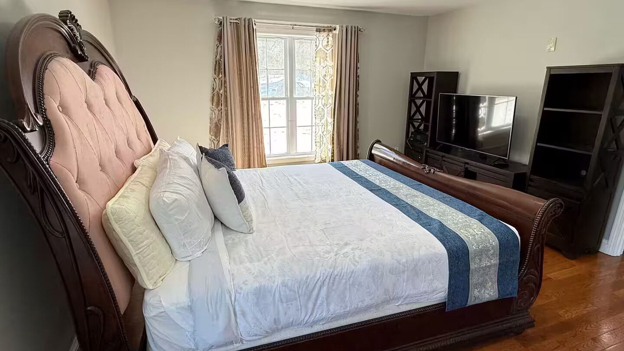 Photo of Bedroom in Montville