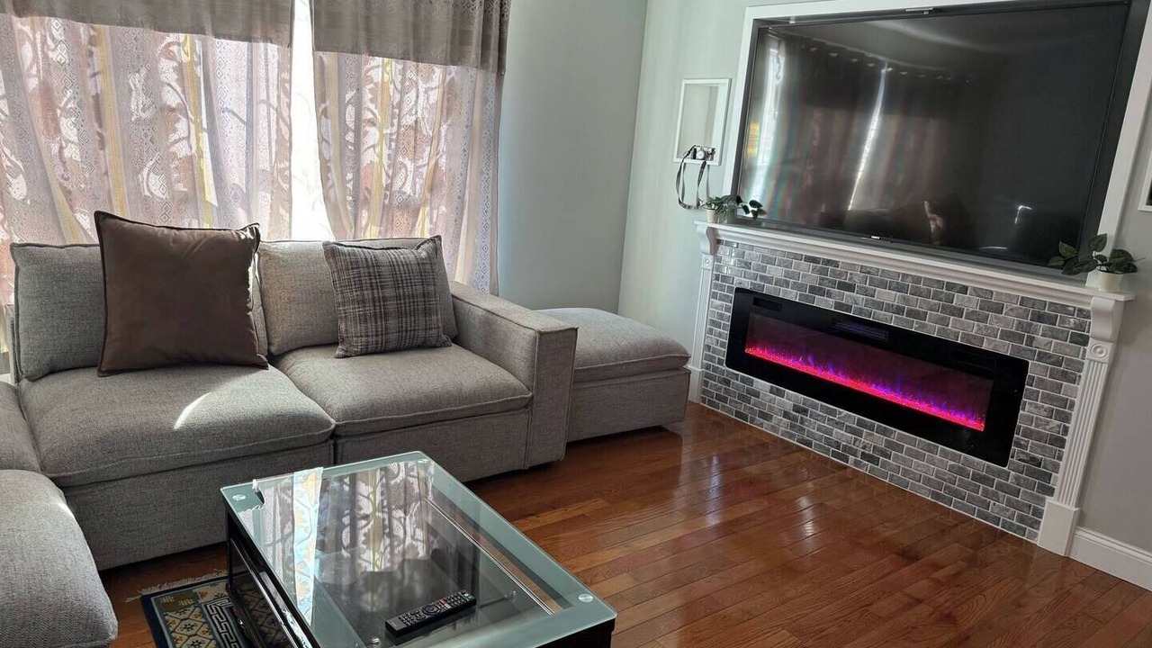 Photo of Livingroom in Montville