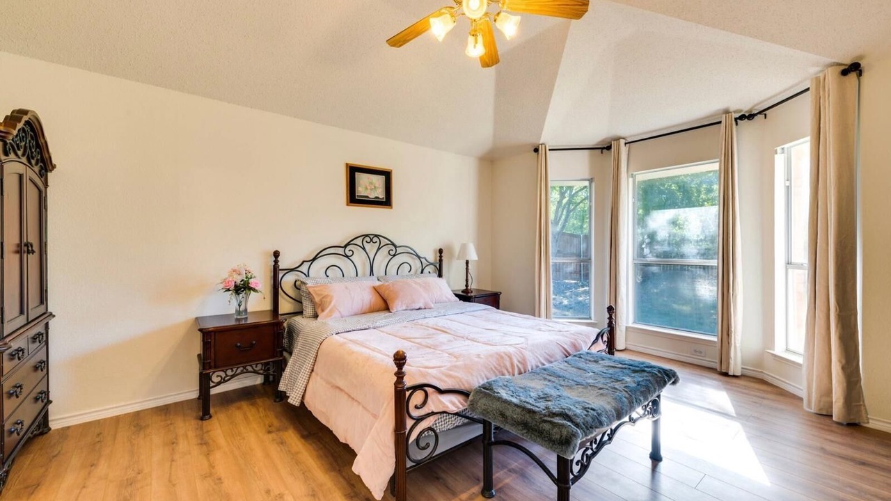 Photo of Bedroom in Murphy