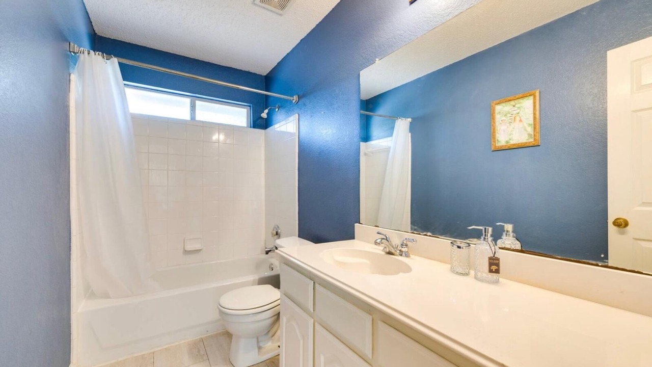 Photo of Bathroom in Murphy