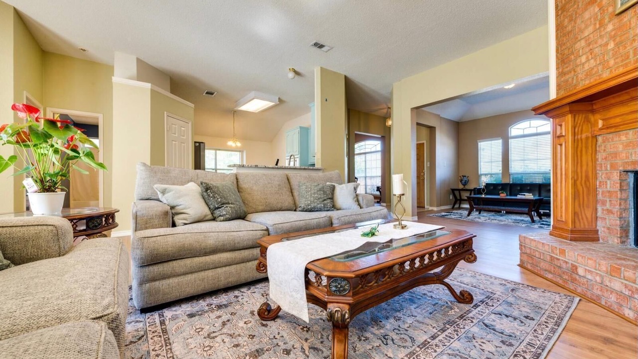 Photo of Livingroom in Murphy