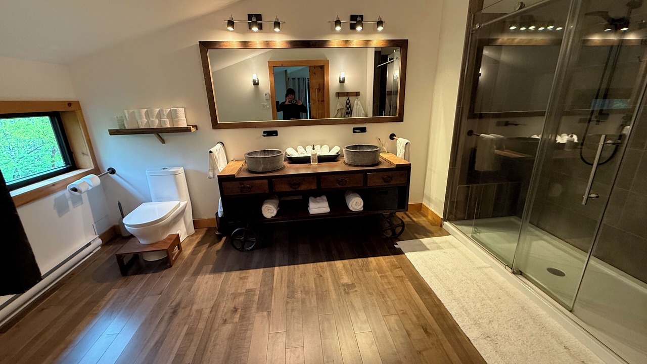 Photo of Bathroom in Eastman