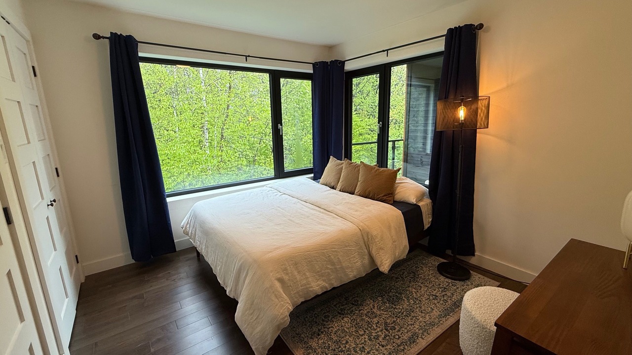 Photo of Bedroom in Eastman