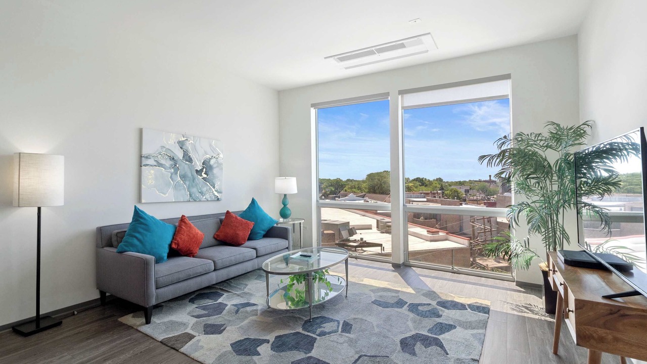 Photo of Livingroom in Palmer Square