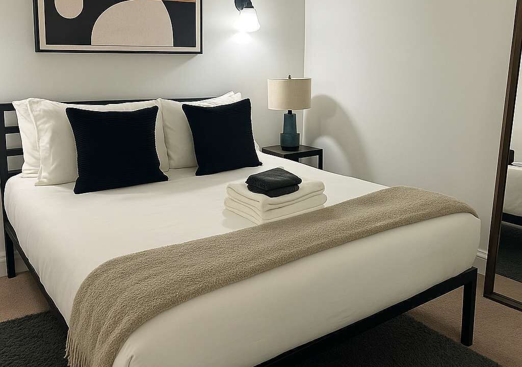 Photo of Bedroom in East Hyde Park