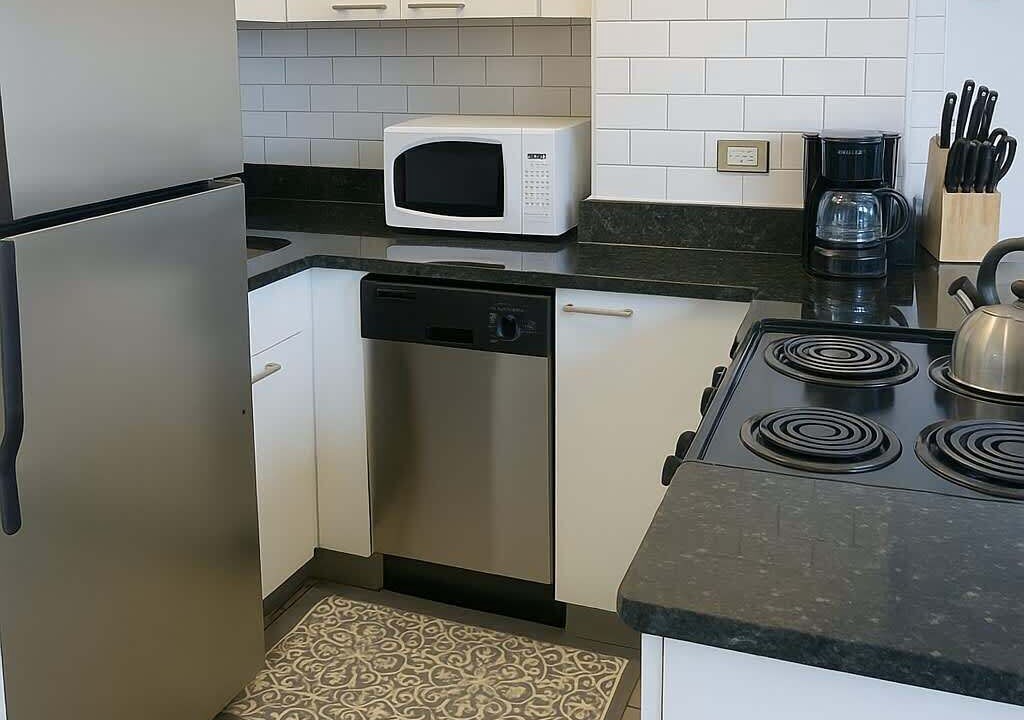 Photo of Kitchen in East Hyde Park