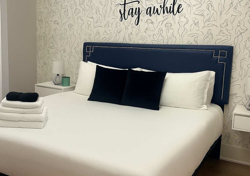 Photo of Bedroom in River North