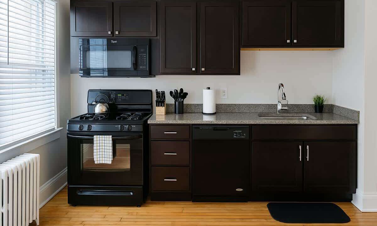 Photo of Kitchen in Boystown