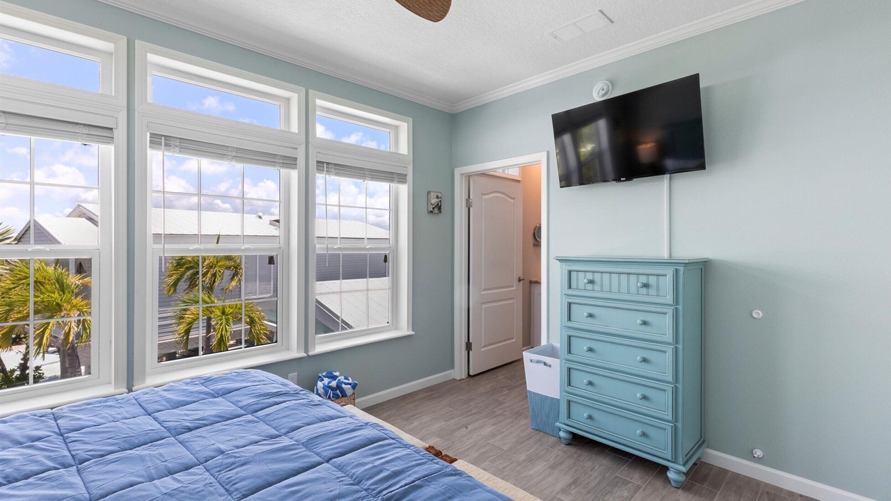 Photo of Bedroom in Cudjoe Key