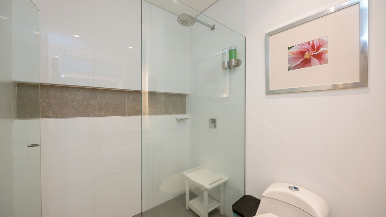 Photo of Bathroom in La Florida
