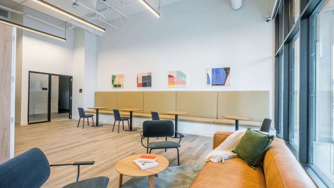 Photo of Livingroom in River North