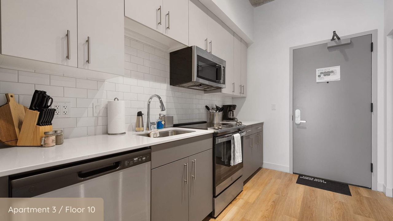 Photo of Kitchen in River North