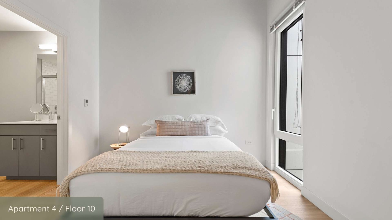 Photo of Bedroom in River North