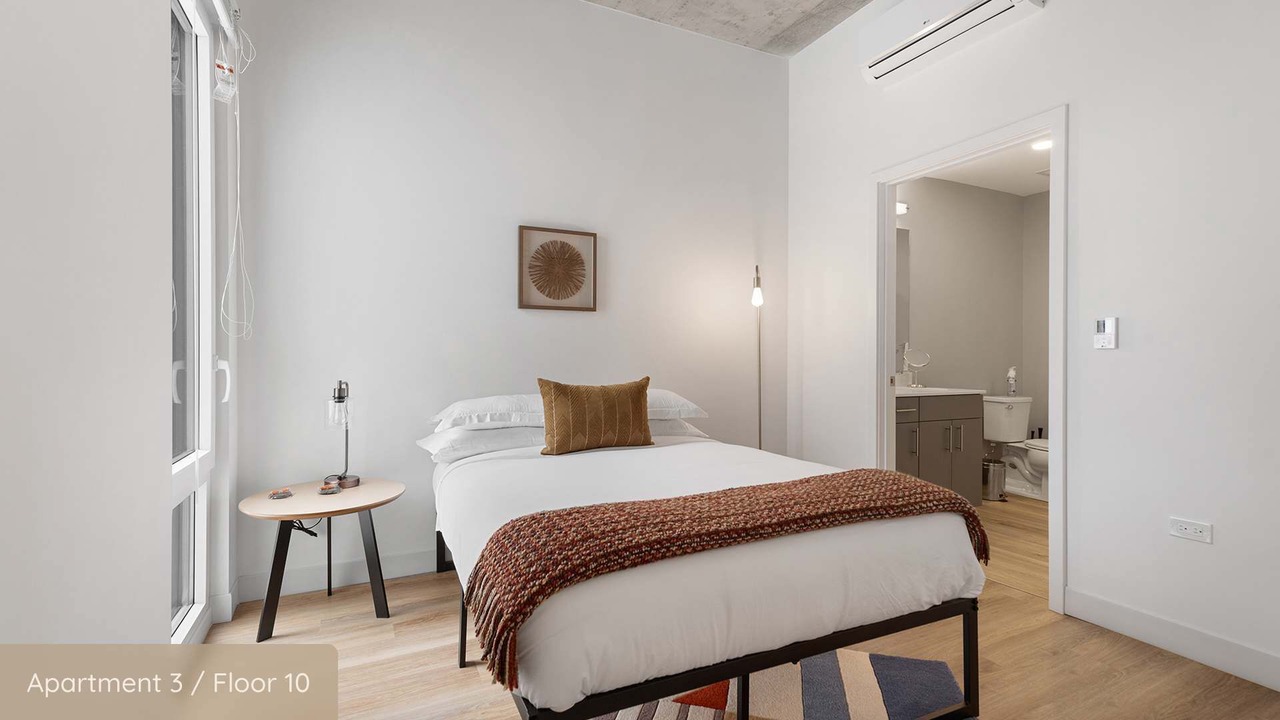 Photo of Bedroom in River North