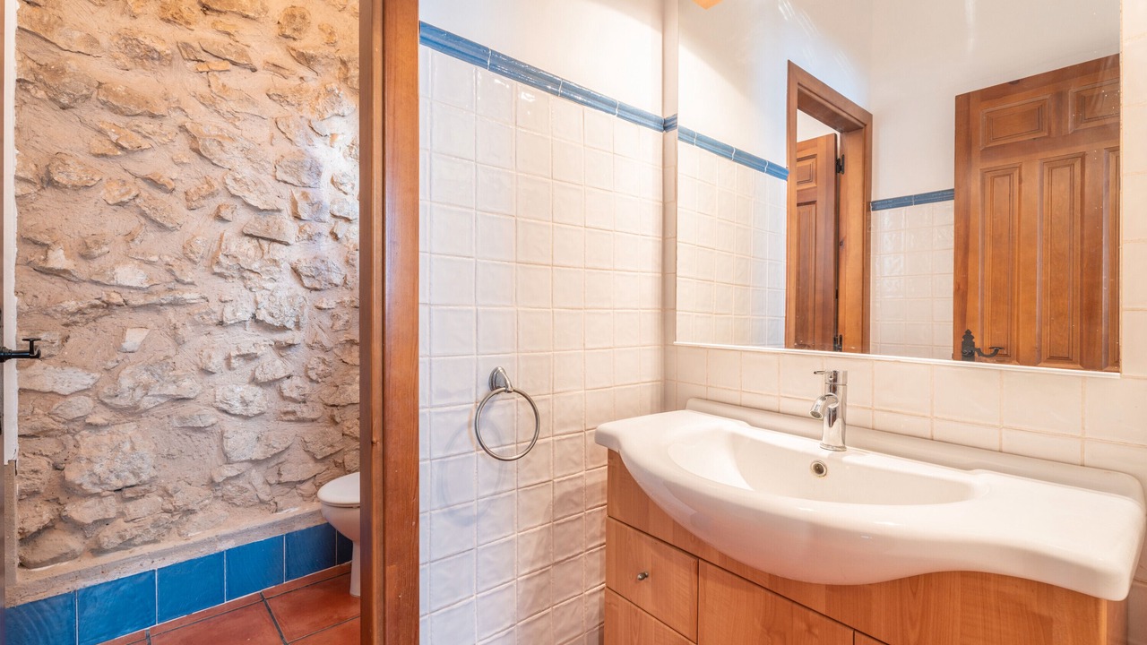 Photo of Bathroom in Chulilla