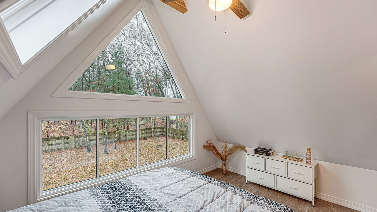 Photo of Bedroom in Lakewood Club