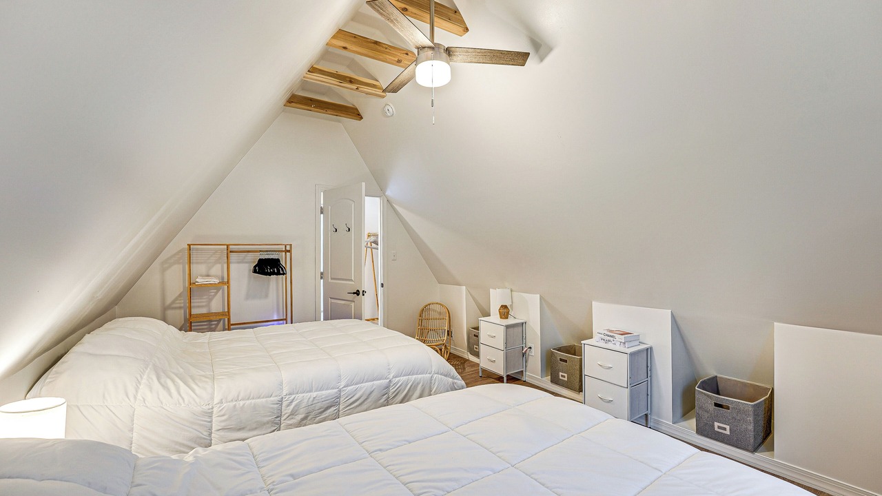 Photo of Bedroom in Lakewood Club