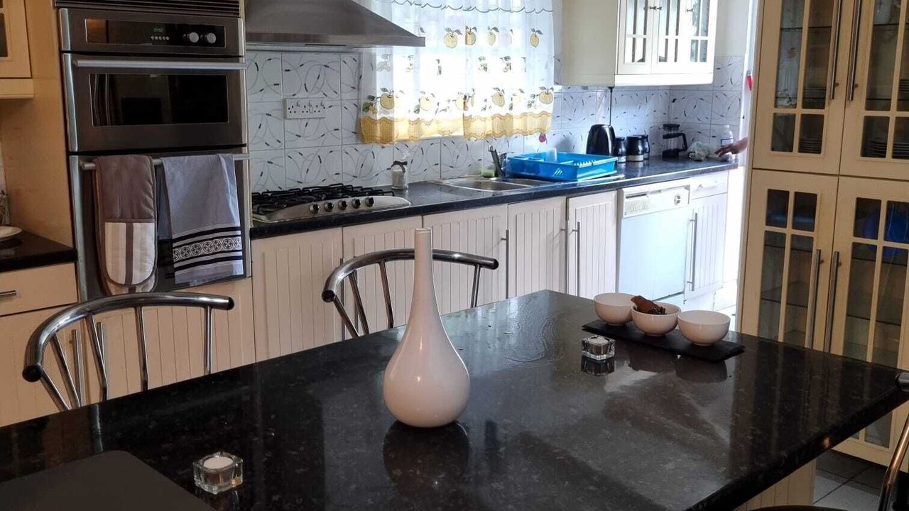 Photo of Kitchen in Salt Gut