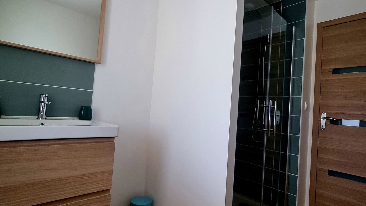Photo of Bathroom in Beaumes-de-Venise
