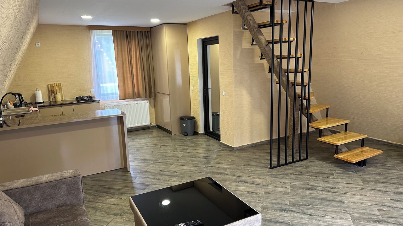 Photo of Livingroom in Likani