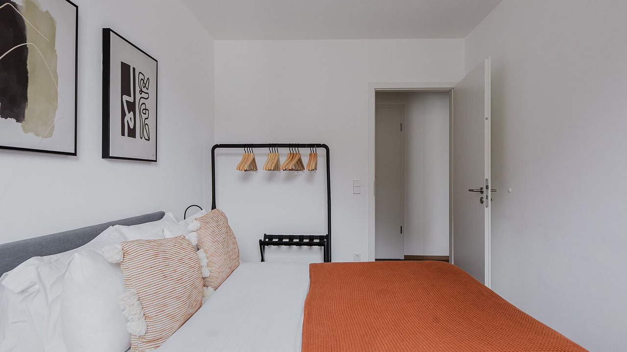 Photo of Bedroom in Cents