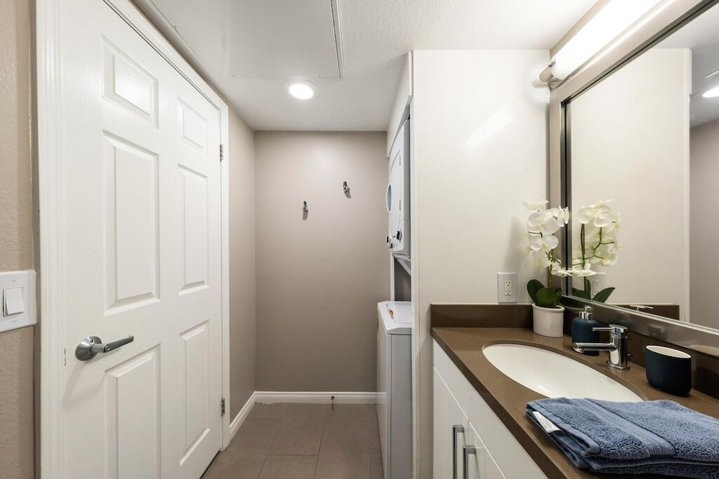 Photo of Bathroom in Ocean Park