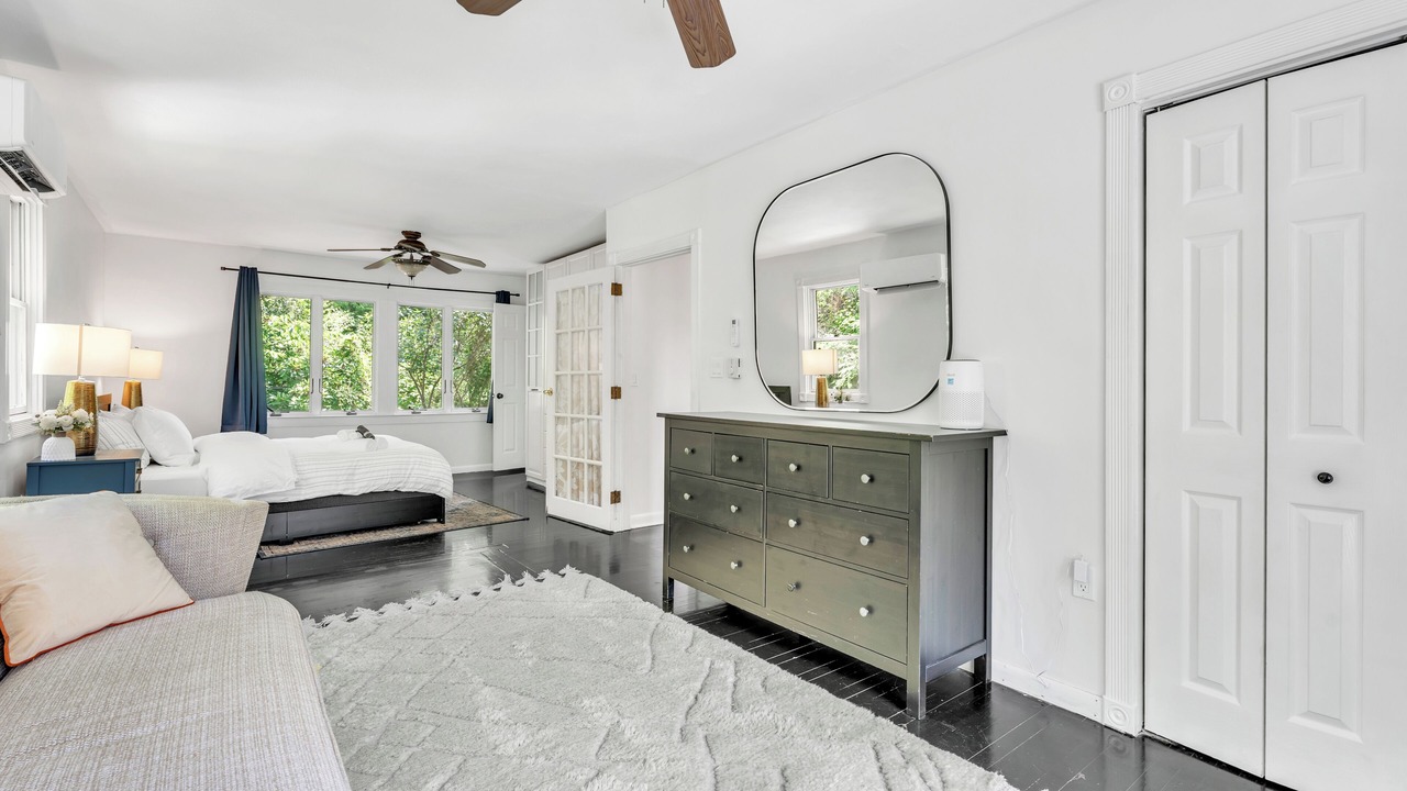Photo of Bedroom in Pine Meadow